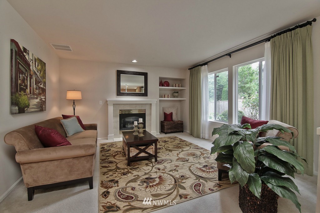 18617 173rd Way Southeast Renton, WA 98058 - Photo 10 of 24 Gallery Image 10