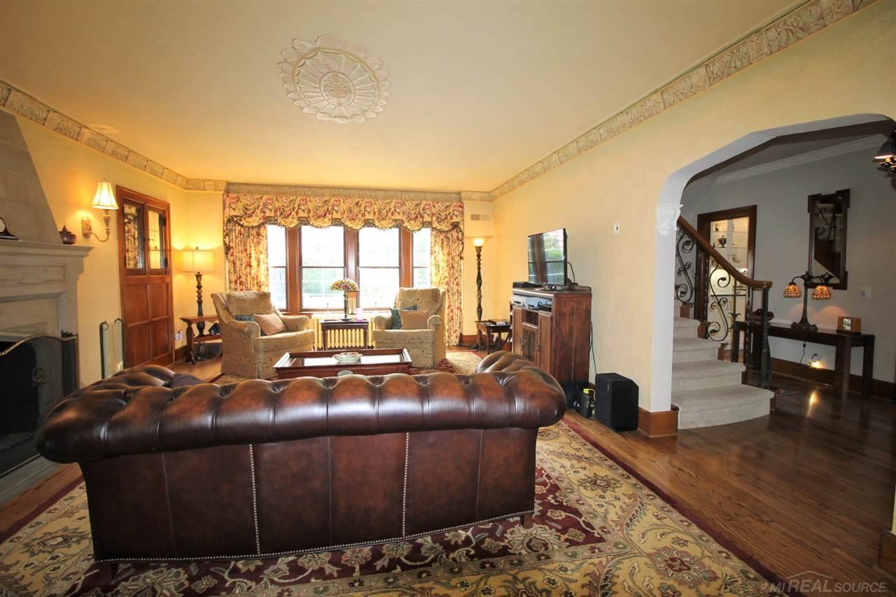 865 Trombley Road Grosse Pointe Park, MI 48230 - Photo 8 of 99