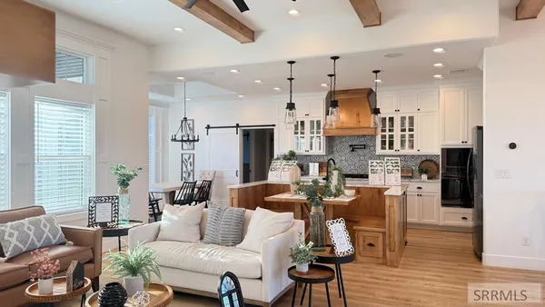 $949,900 | 2635 Spring Gulch Drive, Ammon, ID 83406