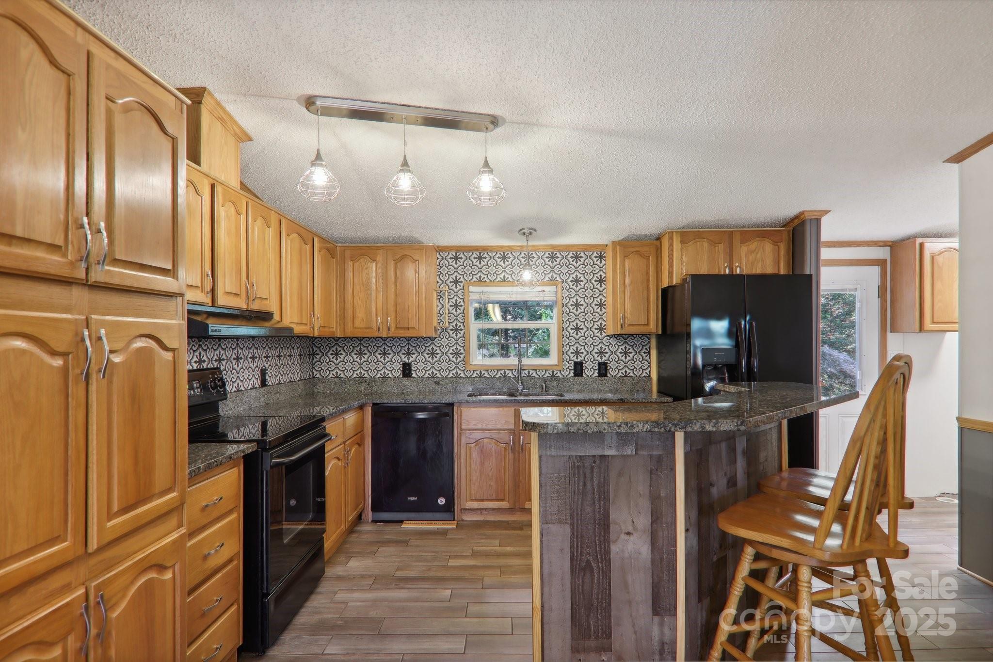18 Spencer Road Candler, NC 28715 - Photo 14 of 48 Gallery Image 14