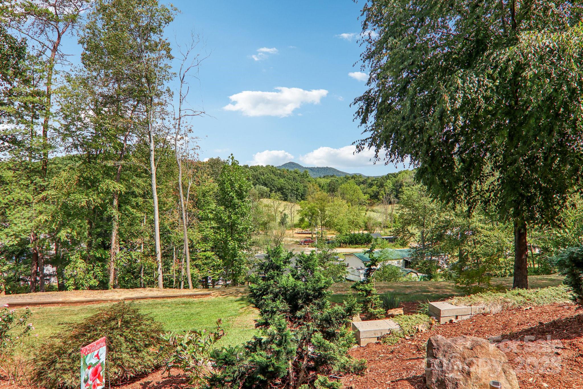 18 Spencer Road Candler, NC 28715 - Photo 34 of 48 Gallery Image 34