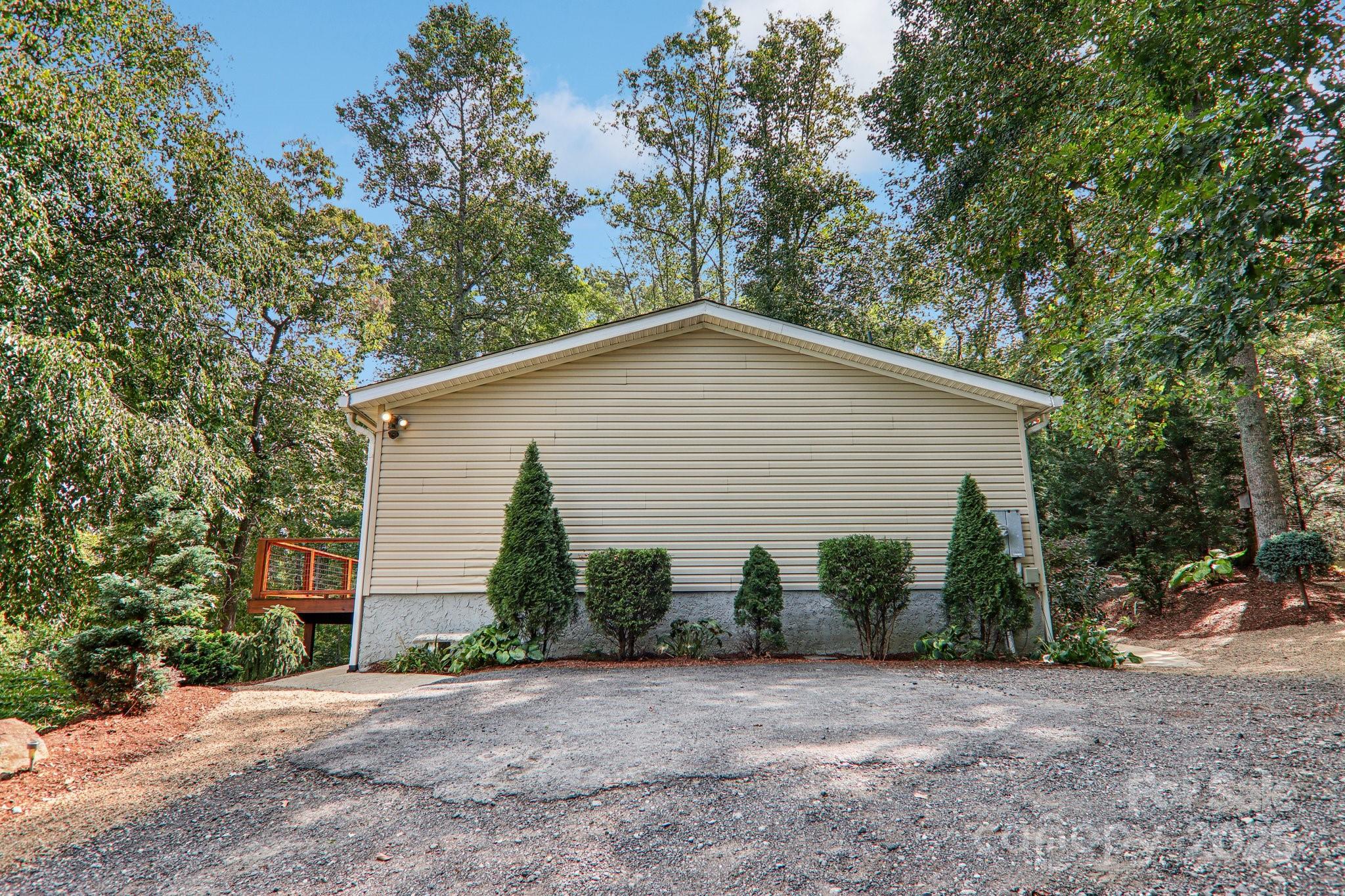 18 Spencer Road Candler, NC 28715 - Photo 35 of 48 Gallery Image 35
