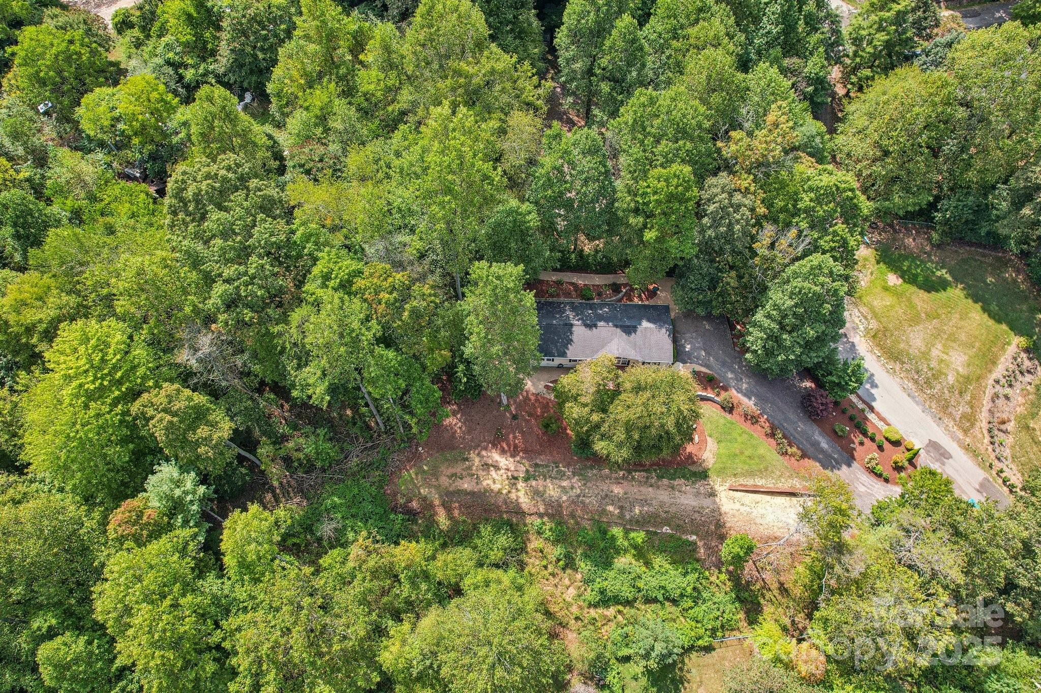 18 Spencer Road Candler, NC 28715 - Photo 44 of 48 Gallery Image 44