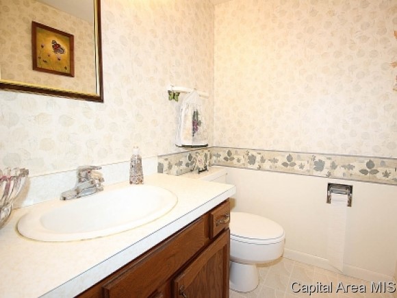 41 Country Place Springfield, IL 62703 - Photo 16 of 20