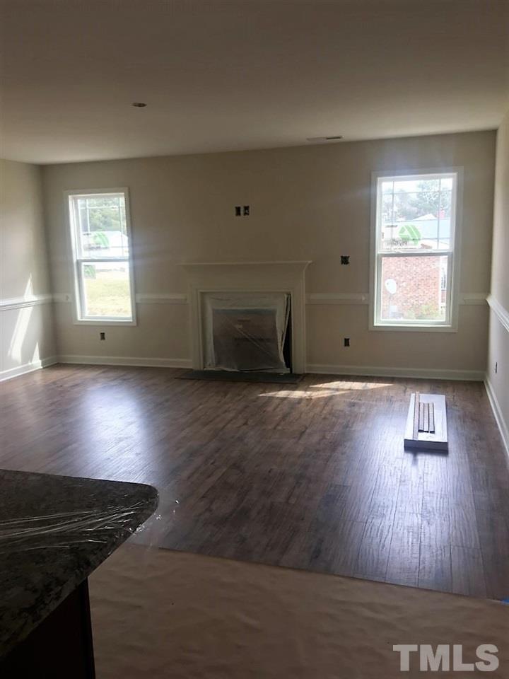 235 Railroad Road Benson, NC 27504 - Photo 4 of 17 Gallery Image 4