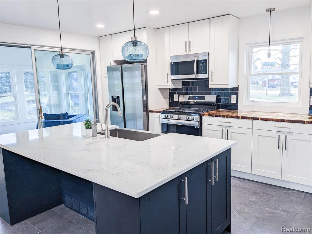 3570 Miller Road Bay City, MI 48706 - Photo 5 of 25 Gallery Image 5