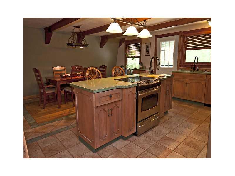 332 Country Club Road Washington, PA 15301 - Photo 6 of 24 Kitchen.