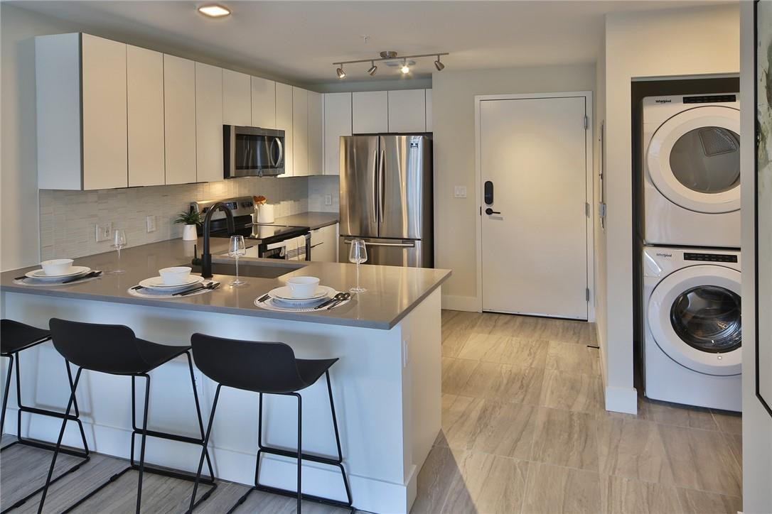 121 North Compass Way, Unit 515 Dania Beach, FL 33004 - Photo 2 of 30 Photo 2