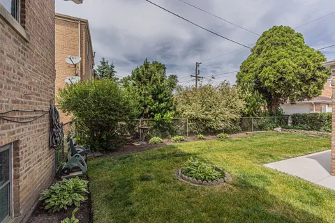 $698,500 | 2001 North 73rd Court, Elmwood Park, IL 60707