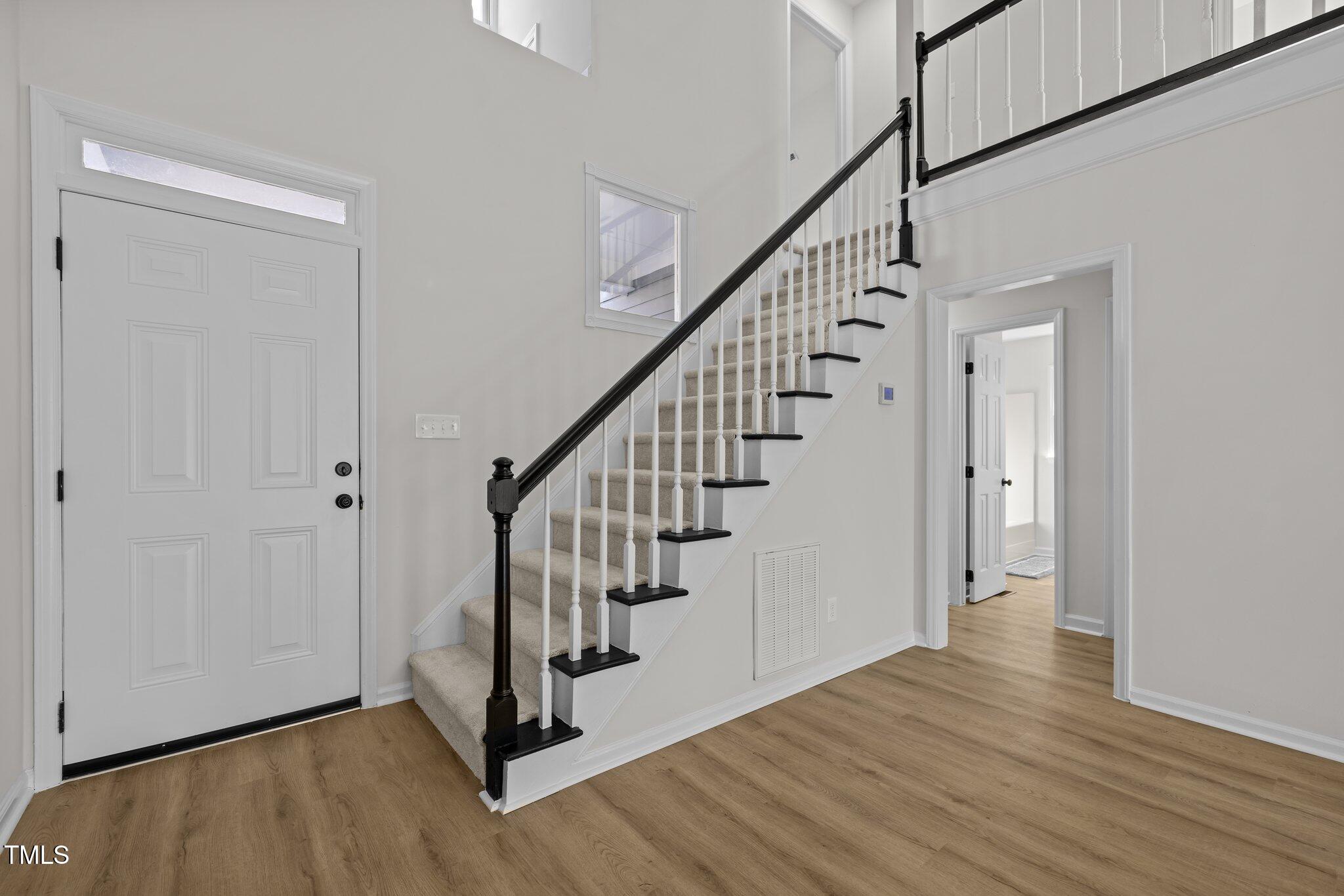 4929 Liverpool Lane Raleigh, NC 27604 - Photo 6 of 42 10-web-or-mls-5Z8A8691