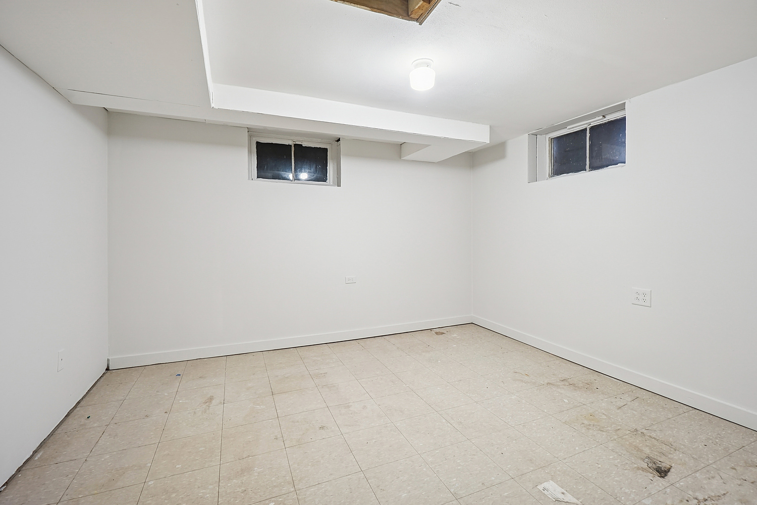 1626 Rice Street Waukegan, IL 60087 - Photo 12 of 17