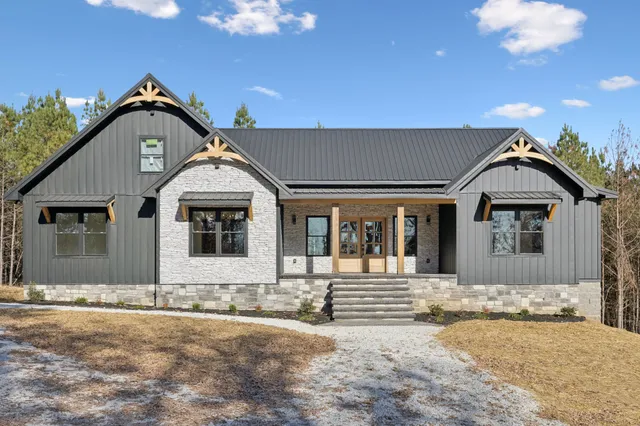 $595,000 | 3565 Hwy 231 Erin Tn 37061, Erin, TN 37061