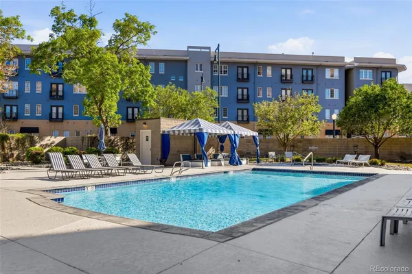 $299,000 | 100 Park Avenue West, Unit 2006, Denver, CO 80205