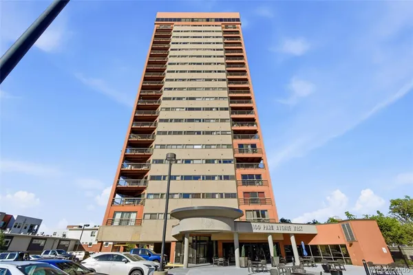 $299,000 | 100 Park Avenue West, Unit 2006, Denver, CO 80205