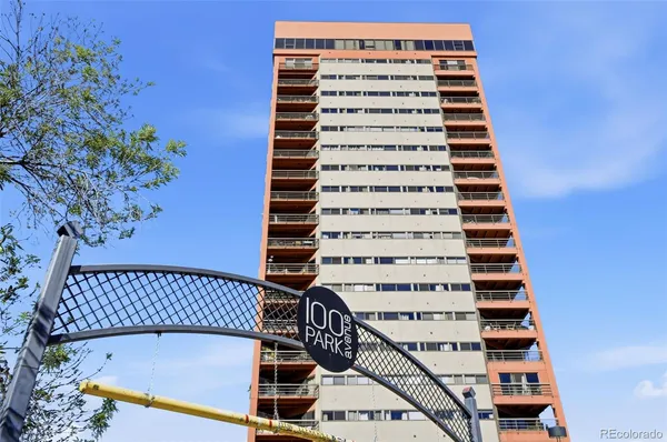 $299,000 | 100 Park Avenue West, Unit 2006, Denver, CO 80205