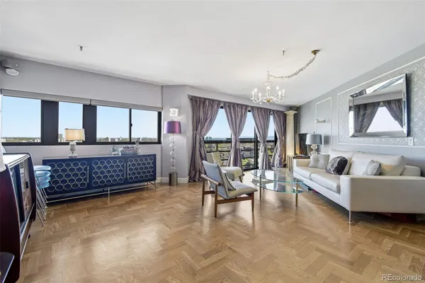 $299,000 | 100 Park Avenue West, Unit 2006, Denver, CO 80205