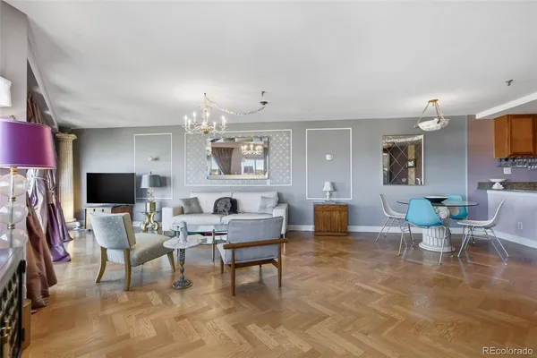 $299,000 | 100 Park Avenue West, Unit 2006, Denver, CO 80205