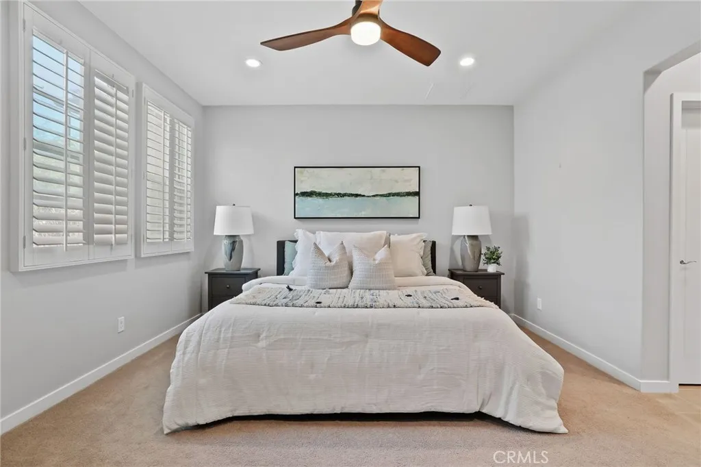 39 Savannah Irvine, CA 92620 - Photo 20 of 42