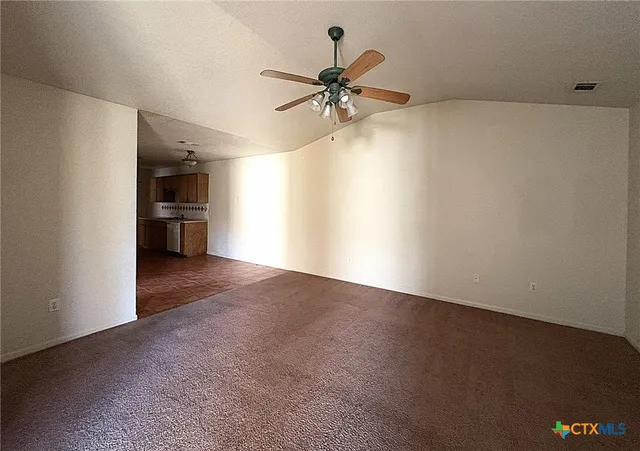 $1,075 | 1002 West Avenue B, Unit B, Copperas Cove, TX 76522