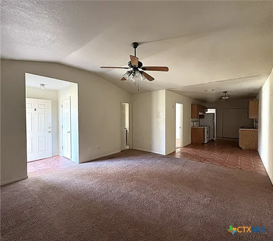 $1,075 | 1002 West Avenue B, Unit B, Copperas Cove, TX 76522