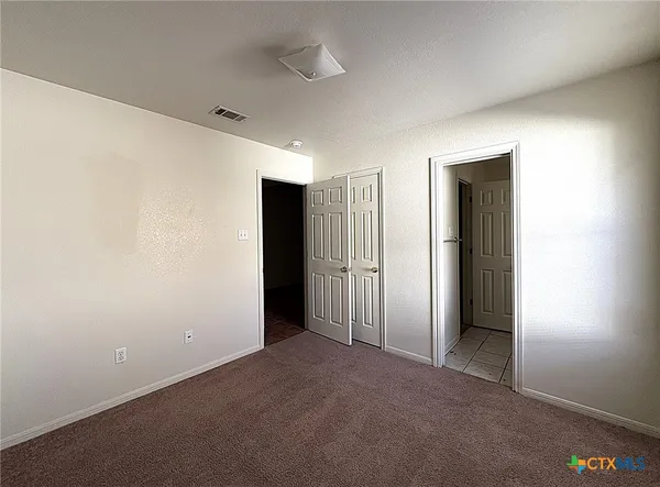 $1,075 | 1002 West Avenue B, Unit B, Copperas Cove, TX 76522