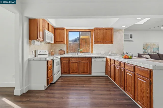 $648,000 | 2900 Leslie Avenue, Martinez, CA 94553