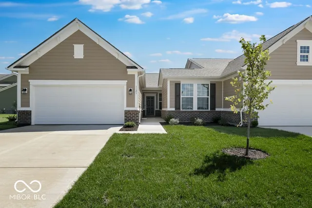 $284,999 | 1121 Authentic Lane, Indianapolis, IN 46239