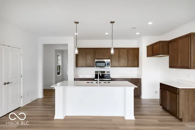 $284,999 | 1121 Authentic Lane, Indianapolis, IN 46239