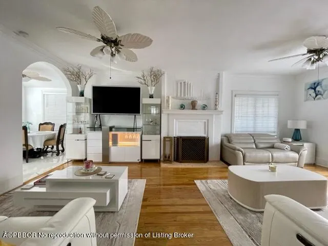 $30,000 | 402 Seabreeze Avenue, Palm Beach, FL 33480