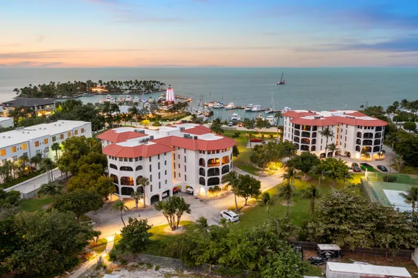 a view of a garden and a fountain