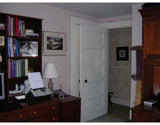 98 Homestead Road Lowell, MA 01850 - Photo 16 of 19 Gallery Image 16