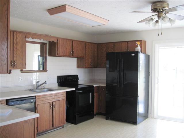9766 North Kitchen Road Mooresville, IN 46158 - Photo 3 of 13 Gallery Image 3