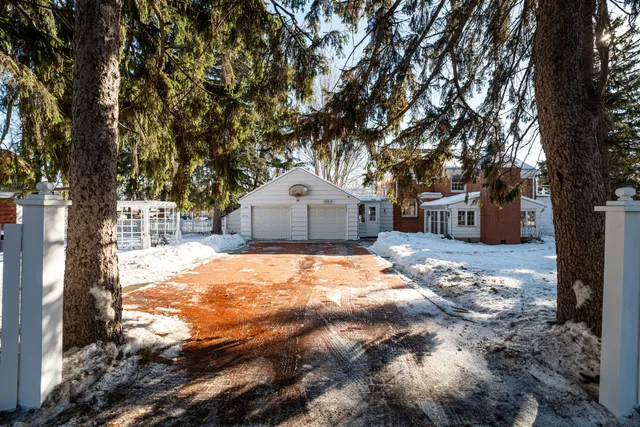 $449,000 | 3352 North Elmwood Drive, Elmwood Park, WI 53405