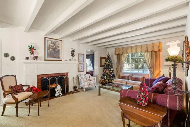 $449,000 | 3352 North Elmwood Drive, Elmwood Park, WI 53405