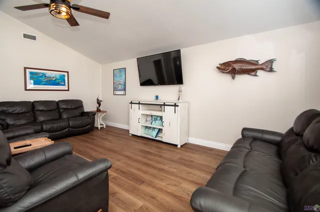 $995,000 | 102 Constantin Drive, Golden Meadow, LA 70357