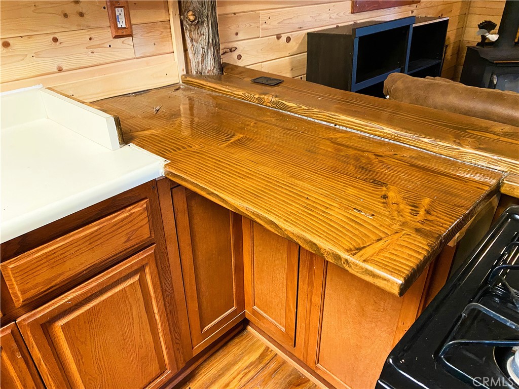 22166 Crestline Road Palomar Mountain, CA 92060 - Photo 18 of 58 a backyard of a house