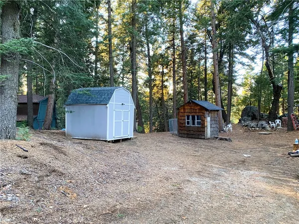 $300,000 | 22166 Crestline Road, Palomar Mountain, CA 92060