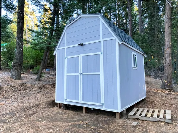 $300,000 | 22166 Crestline Road, Palomar Mountain, CA 92060