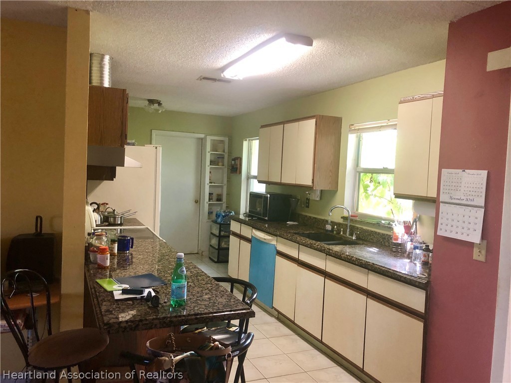690 South Riggins Road Avon Park, FL 33825 - Photo 4 of 15 Gallery Image 4