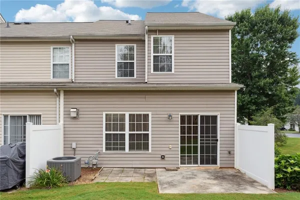 $1,900 | 372 Azalea Circle, Cumming, GA 30040