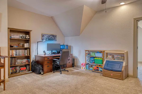 $675,000 | 18939 Amherst Lane, Evansville, IN 47725