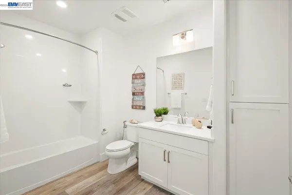 $899,900 | 45378 Tom Blalock Street, Unit 202, Fremont, CA 94539