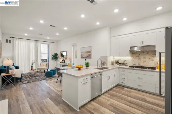 $899,900 | 45378 Tom Blalock Street, Unit 202, Fremont, CA 94539