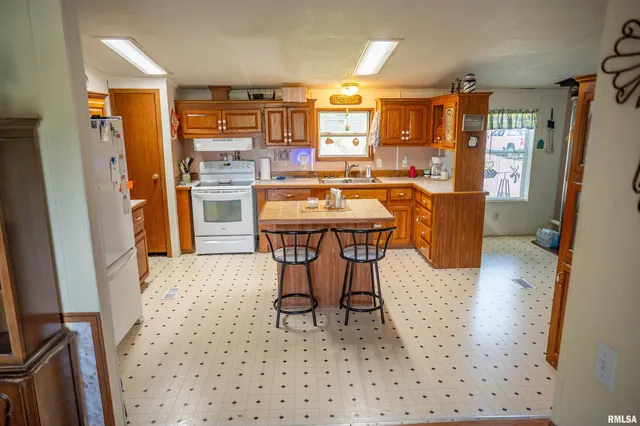 $165,000 | 1752 Duncan Road, Murrayville, IL 62668