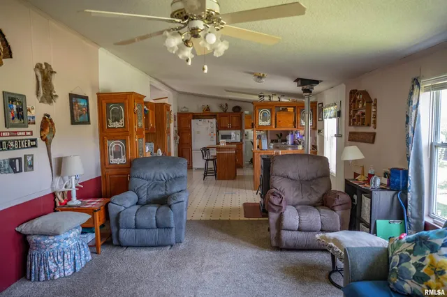 $165,000 | 1752 Duncan Road, Murrayville, IL 62668