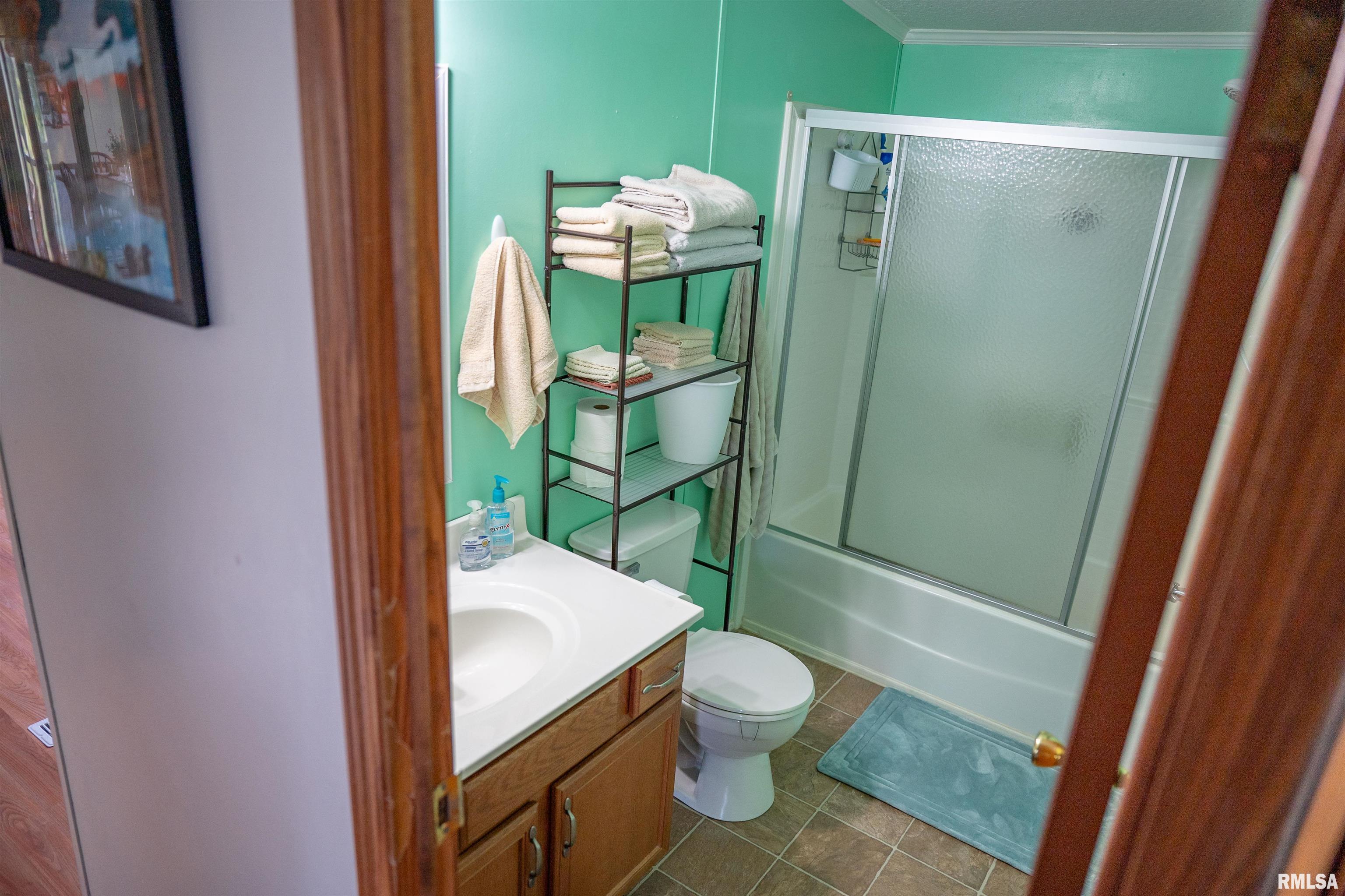 1752 Duncan Road Murrayville, IL 62668 - Photo 32 of 55