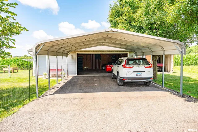 $165,000 | 1752 Duncan Road, Murrayville, IL 62668