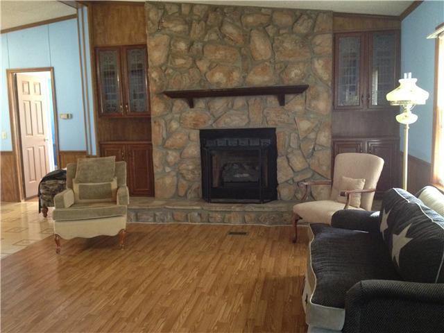 1128 Swamp Road Portland, TN 37148 - Photo 6 of 16 Gallery Image 6