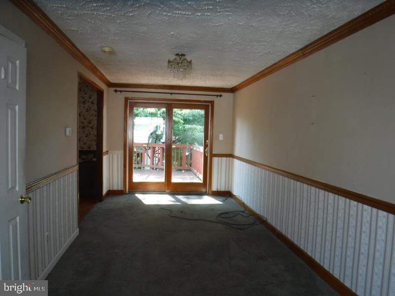 11715 Denman Road Philadelphia, PA 19154 - Photo 7 of 18 Gallery Image 7