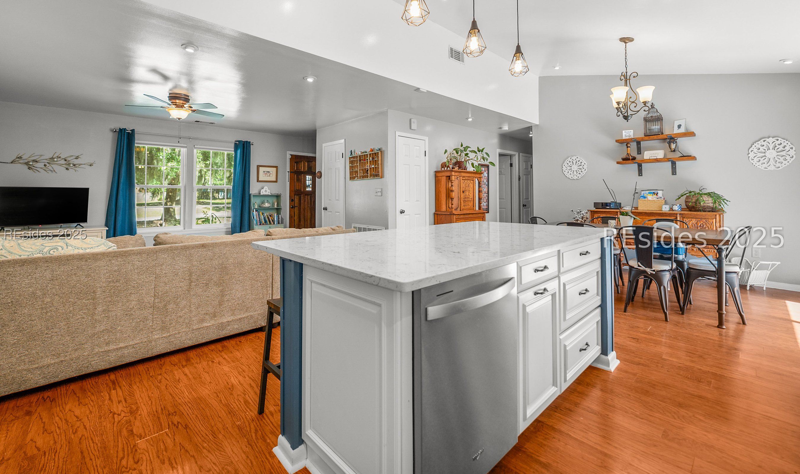 4010 Magnolia Street Beaufort, SC 29906 - Photo 12 of 37